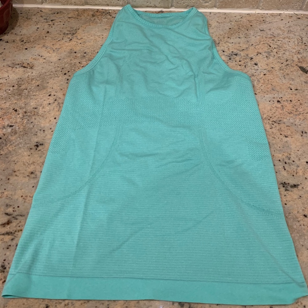Lululemon racerback tank w/ high neck